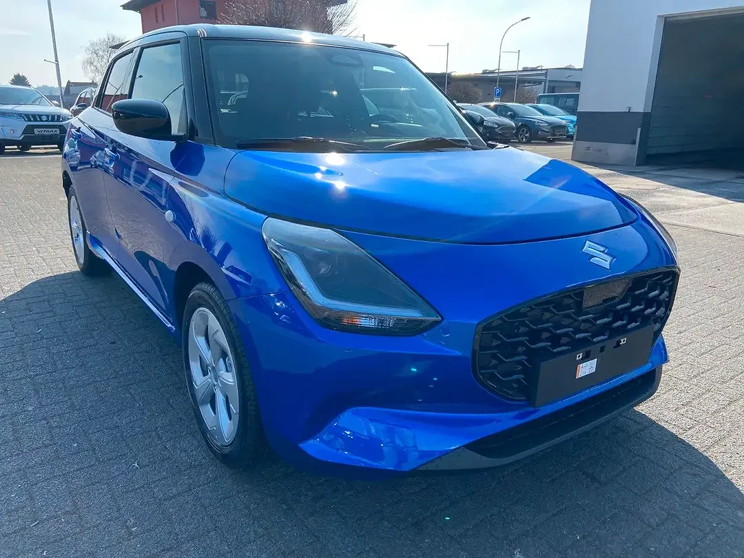 Suzuki Swift - Thumbnail 3