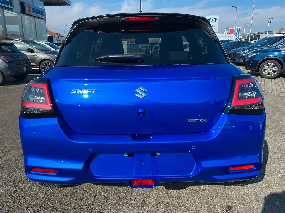 Suzuki Swift - Thumbnail 5