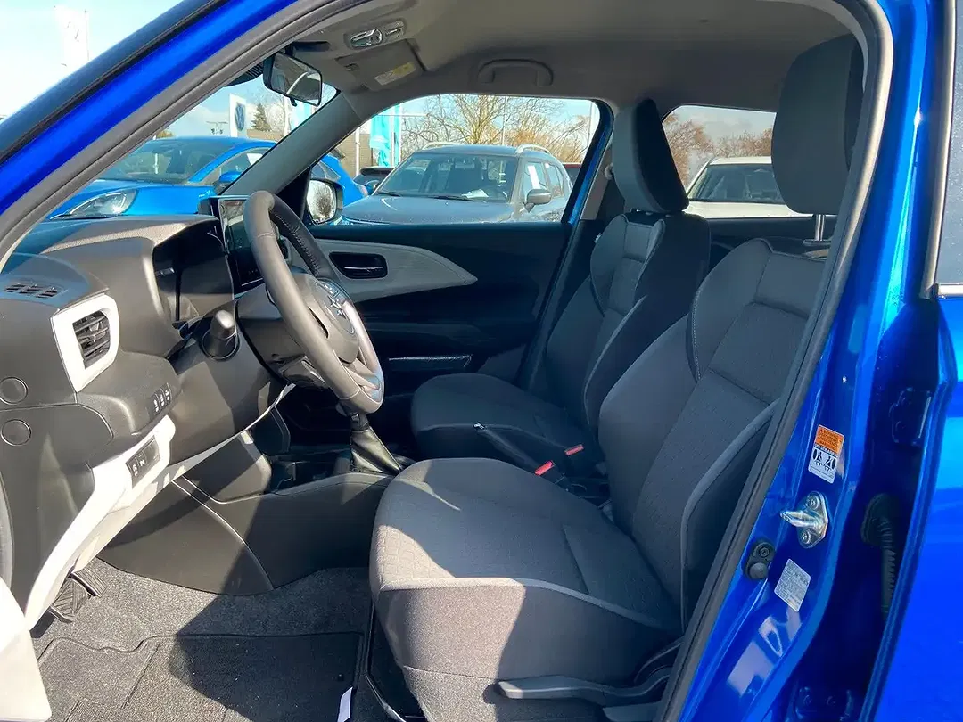 Suzuki Swift - Thumbnail 7