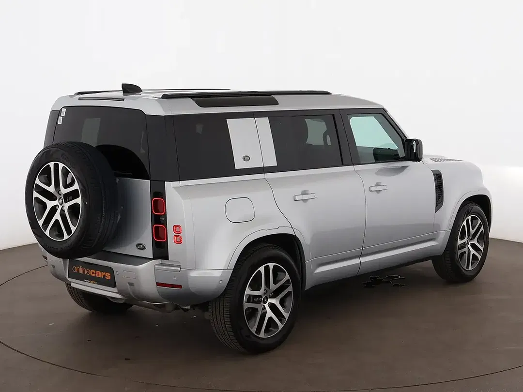 Land Rover Defender - Thumbnail 6