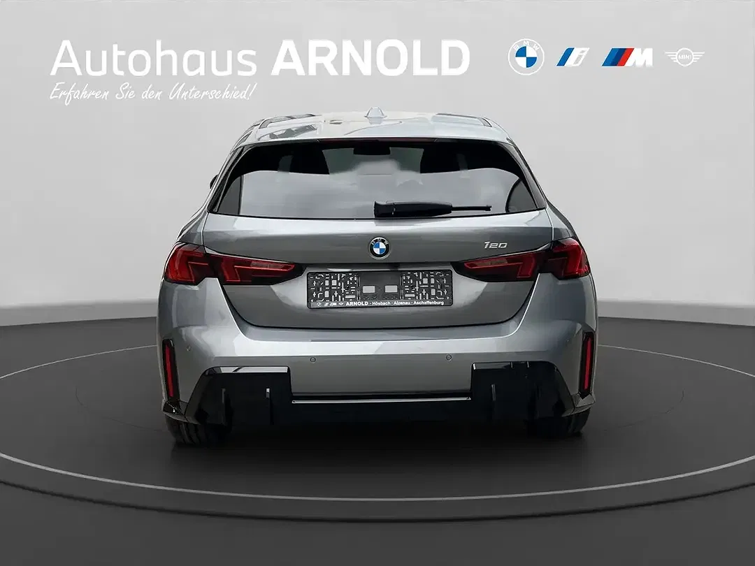 BMW 120 - Thumbnail 5