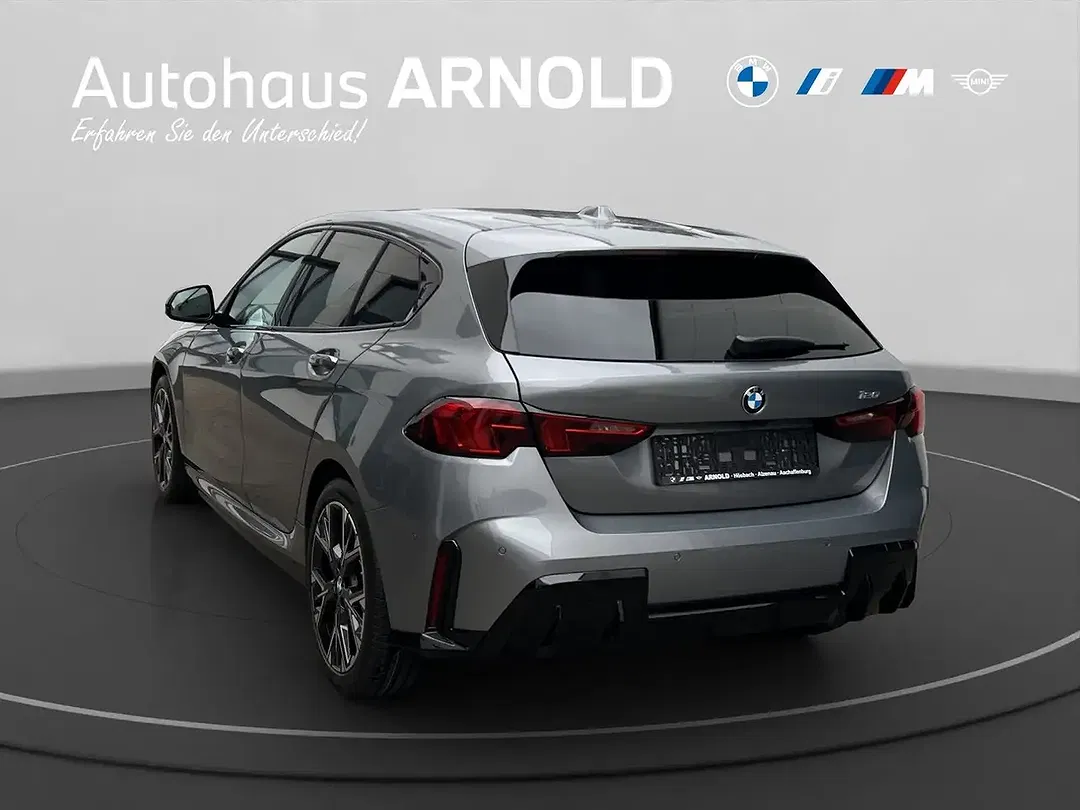 BMW 120 - Thumbnail 6