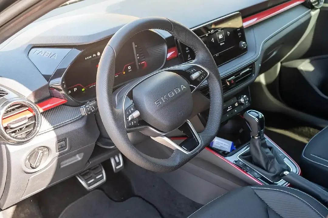 Skoda Fabia - Thumbnail 7