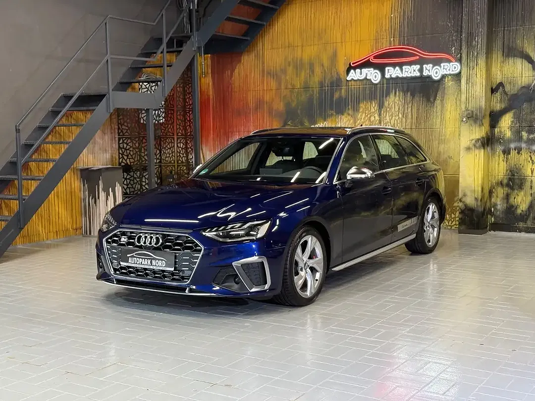 Audi S4 - Thumbnail 3