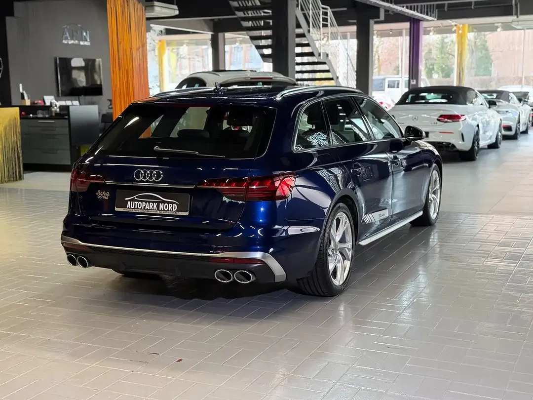 Audi S4 - Thumbnail 7