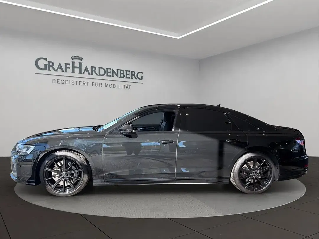 Audi S8 - Thumbnail 2