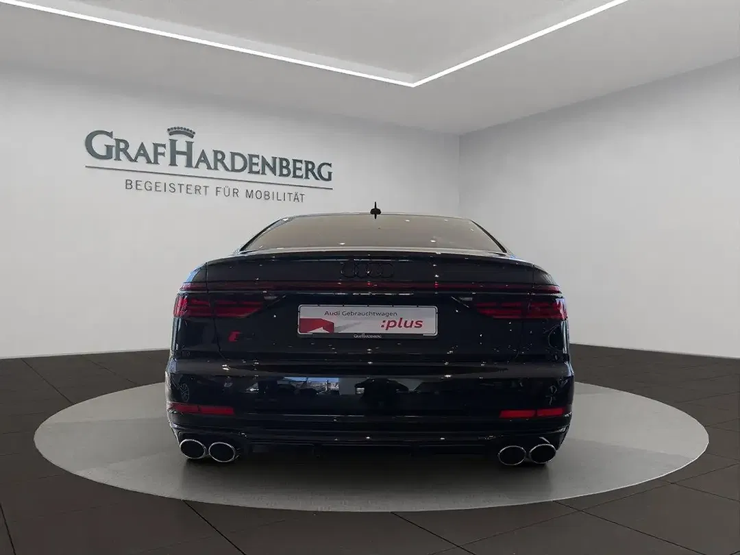 Audi S8 - Thumbnail 5