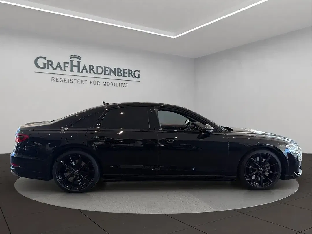 Audi S8 - Thumbnail 7