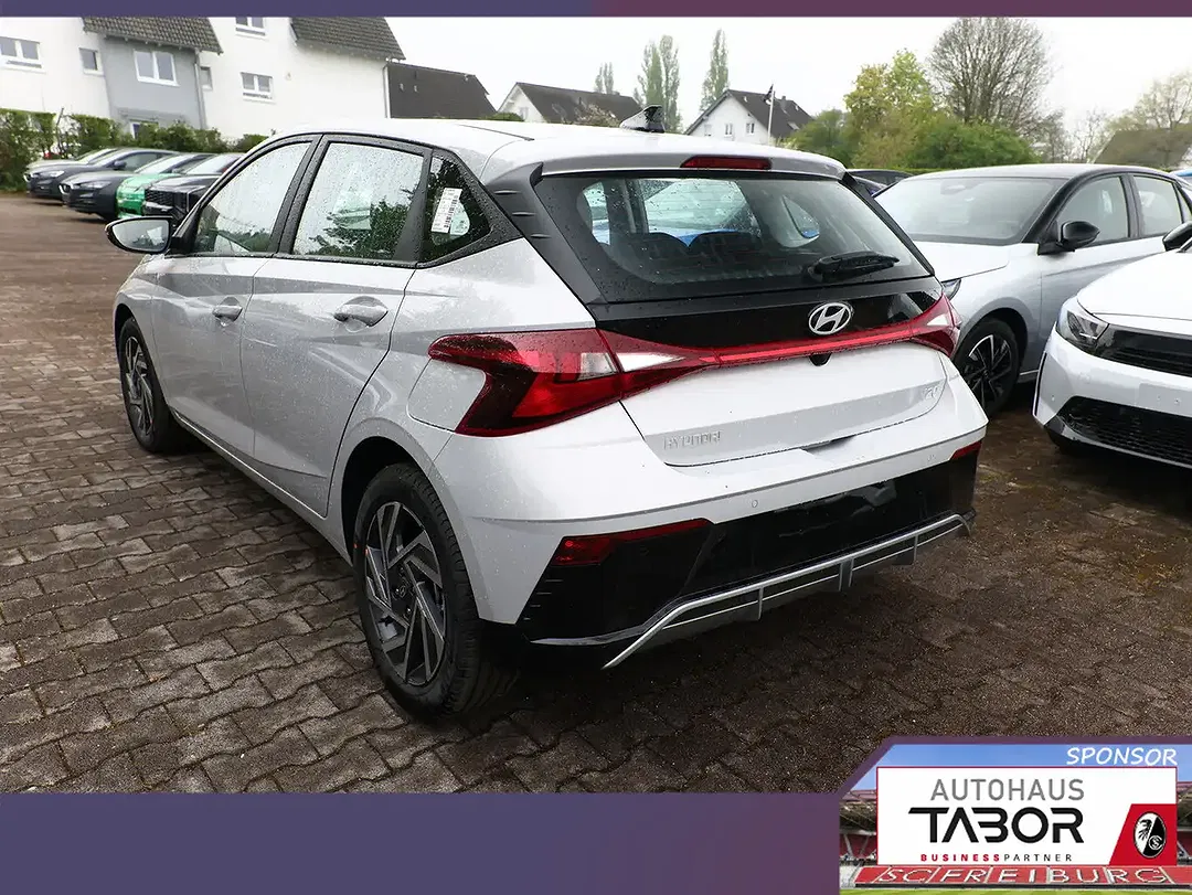 Hyundai i20 - Thumbnail 4