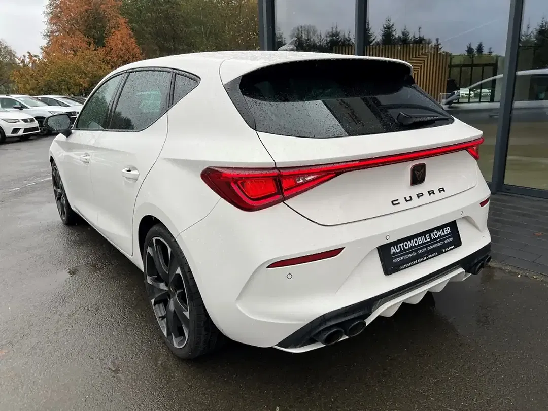 CUPRA Leon - Thumbnail 5
