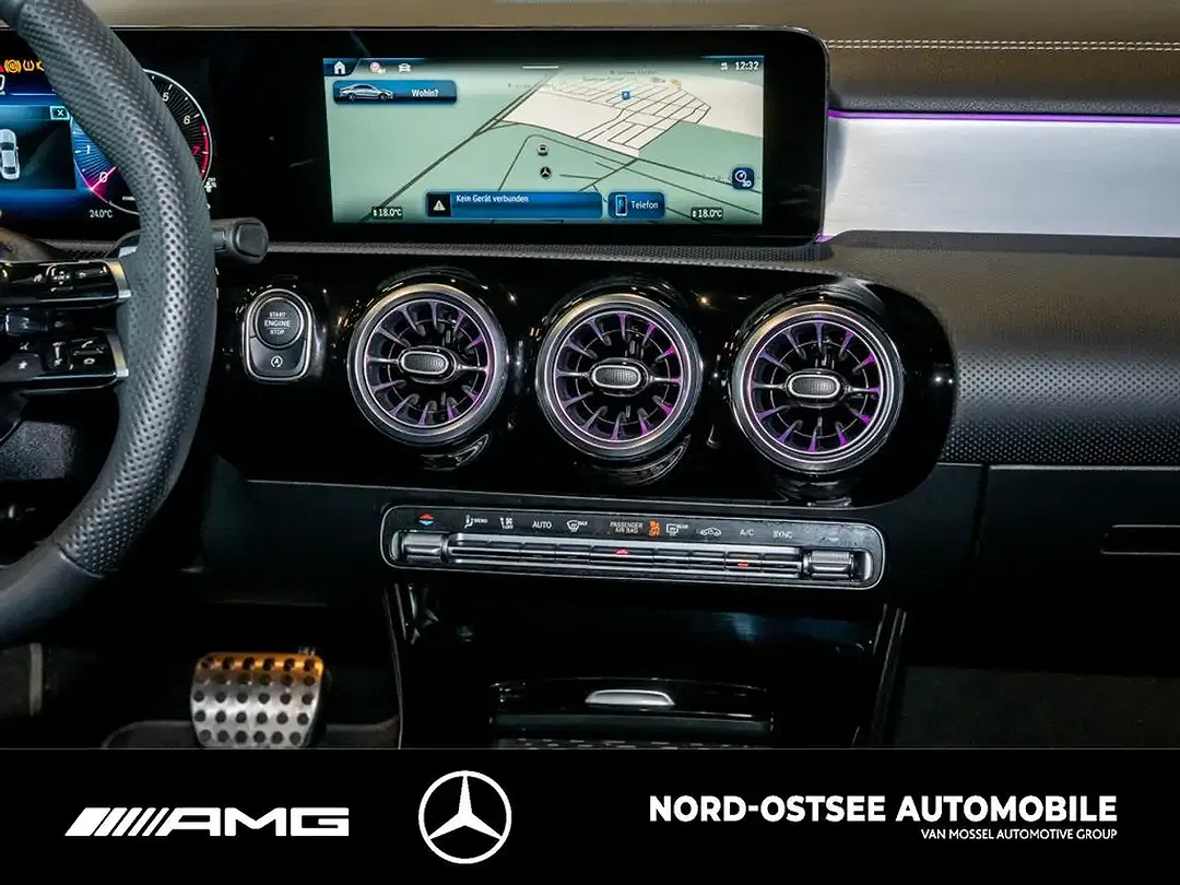 Mercedes-Benz CLA 200 - Thumbnail 9