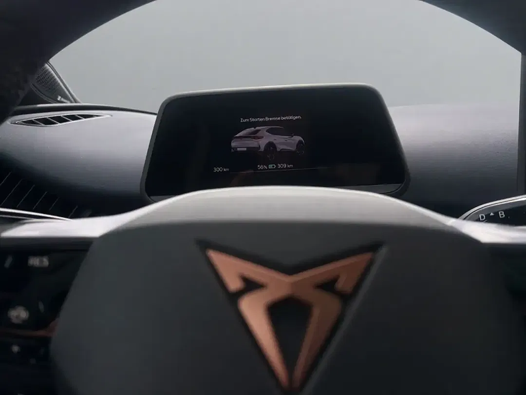 CUPRA Tavascan - Thumbnail 12