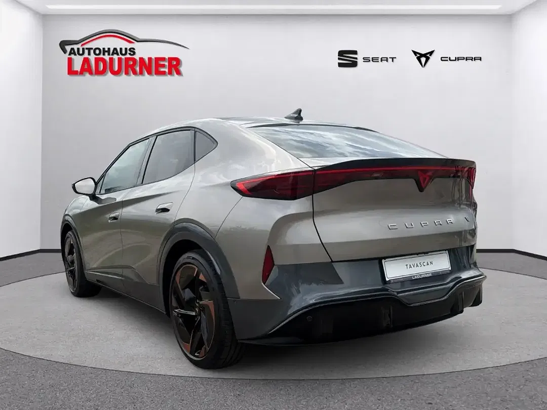 CUPRA Tavascan - Thumbnail 2