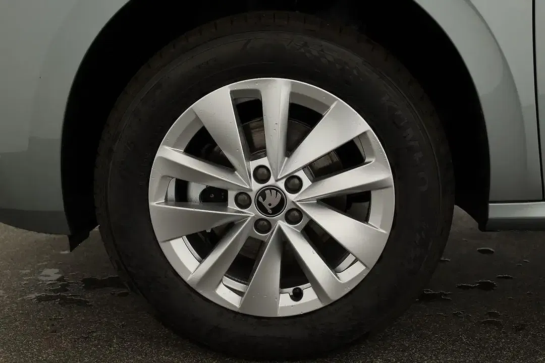 Skoda Kamiq - Thumbnail 14
