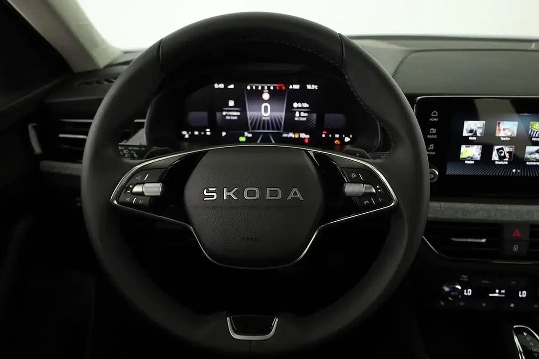 Skoda Kamiq - Thumbnail 5