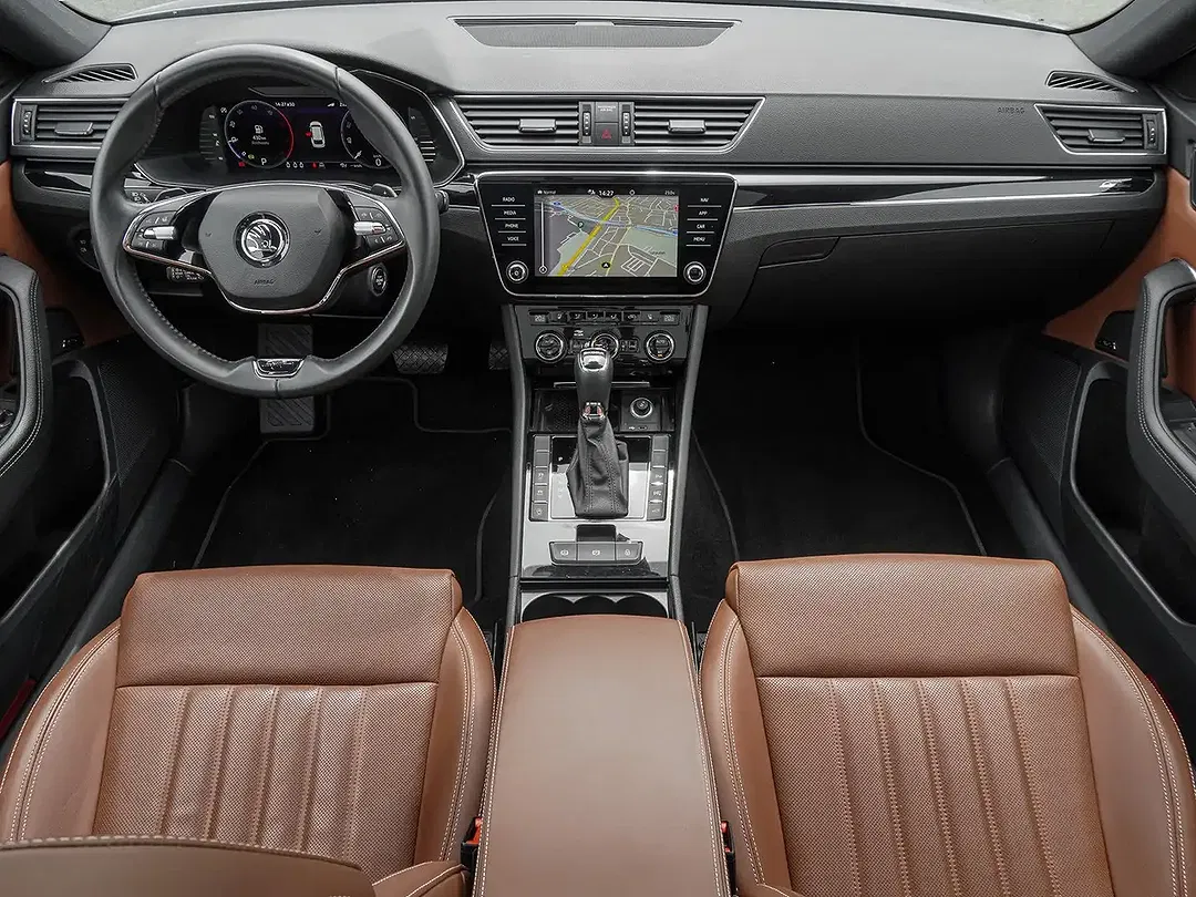 Skoda Superb - Thumbnail 11