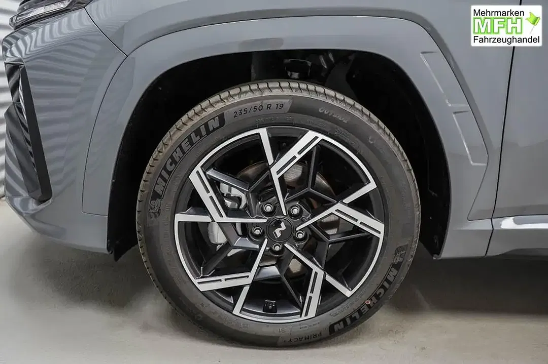Hyundai TUCSON - Thumbnail 5