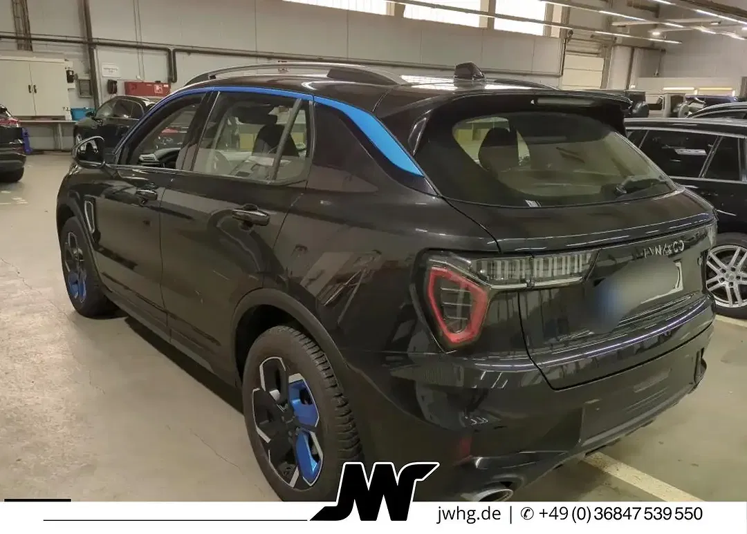 Lynk & Co 01 - Thumbnail 6