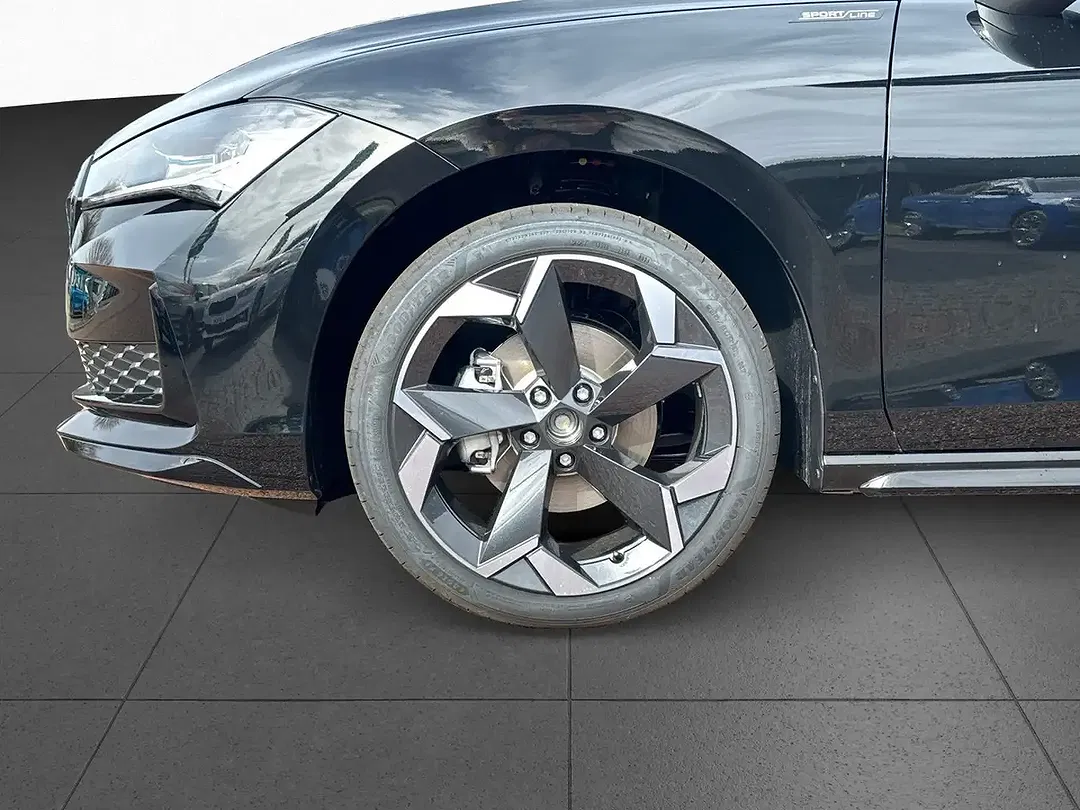 Skoda Superb - Thumbnail 7