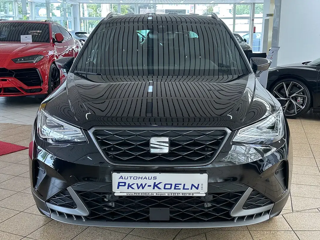 SEAT Arona - Thumbnail 5