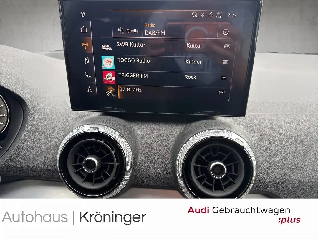 Audi Q2 - Thumbnail 15