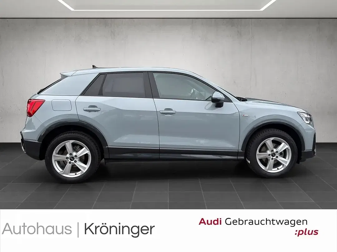 Audi Q2 - Thumbnail 4