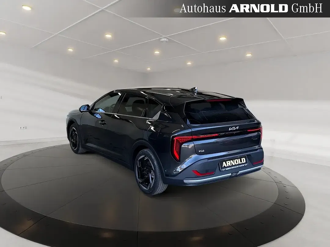 Kia K4 - Thumbnail 3