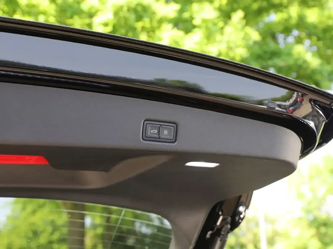 Audi Q5 - Thumbnail 11