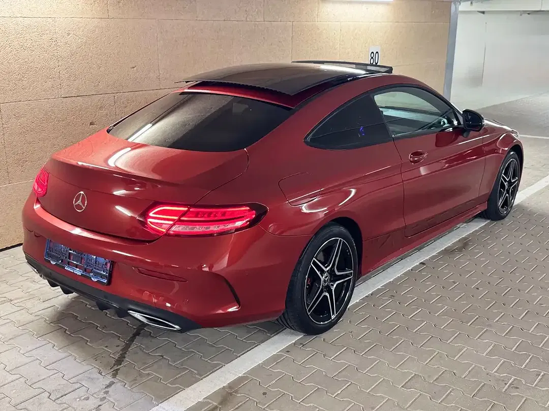 Mercedes-Benz C 300 - Thumbnail 14