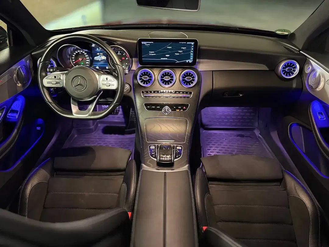 Mercedes-Benz C 300 - Thumbnail 2