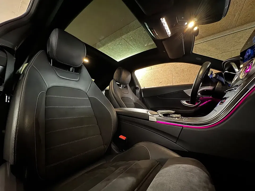 Mercedes-Benz C 300 - Thumbnail 23