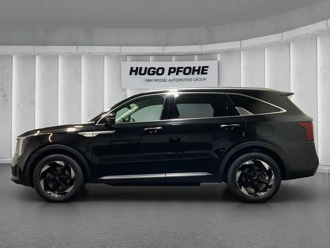 Kia Sorento - Thumbnail 2
