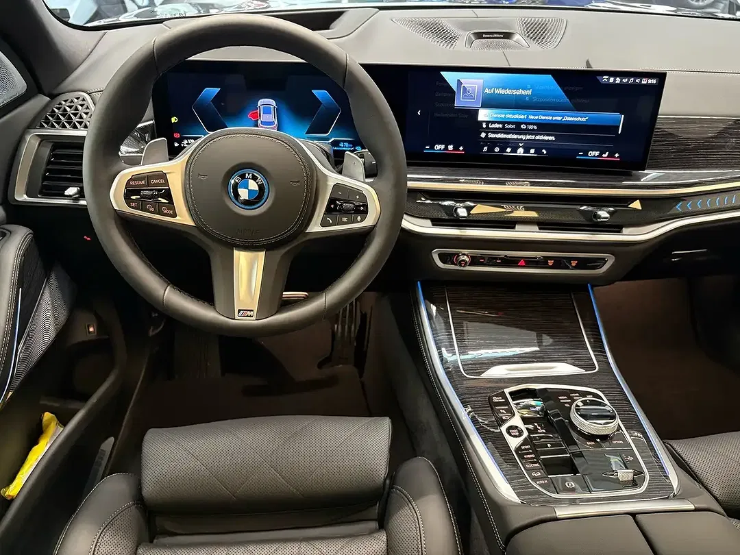 BMW X5 - Thumbnail 4