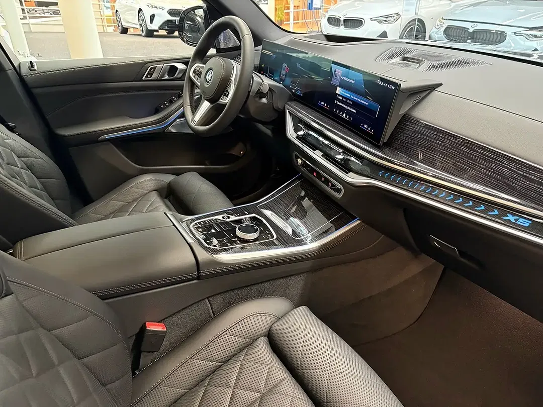 BMW X5 - Thumbnail 7