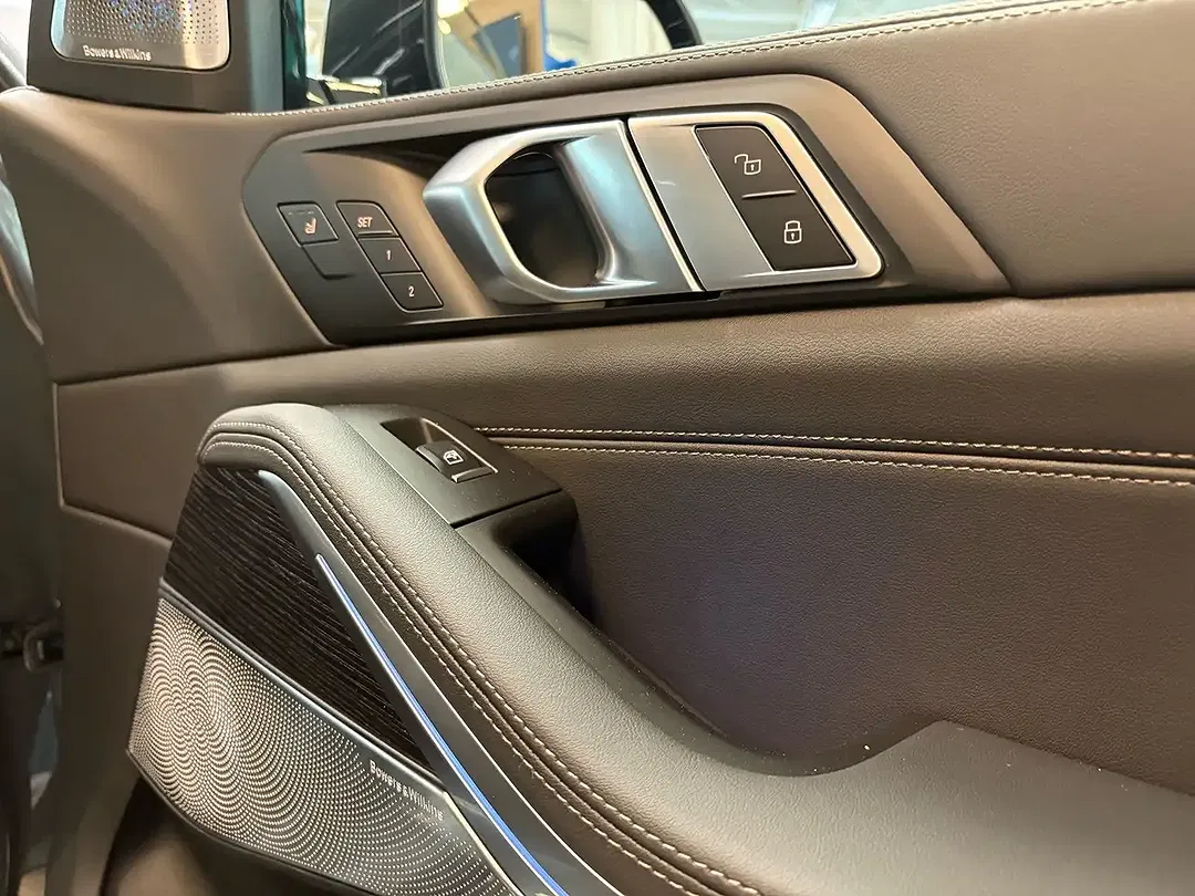 BMW X5 - Thumbnail 8