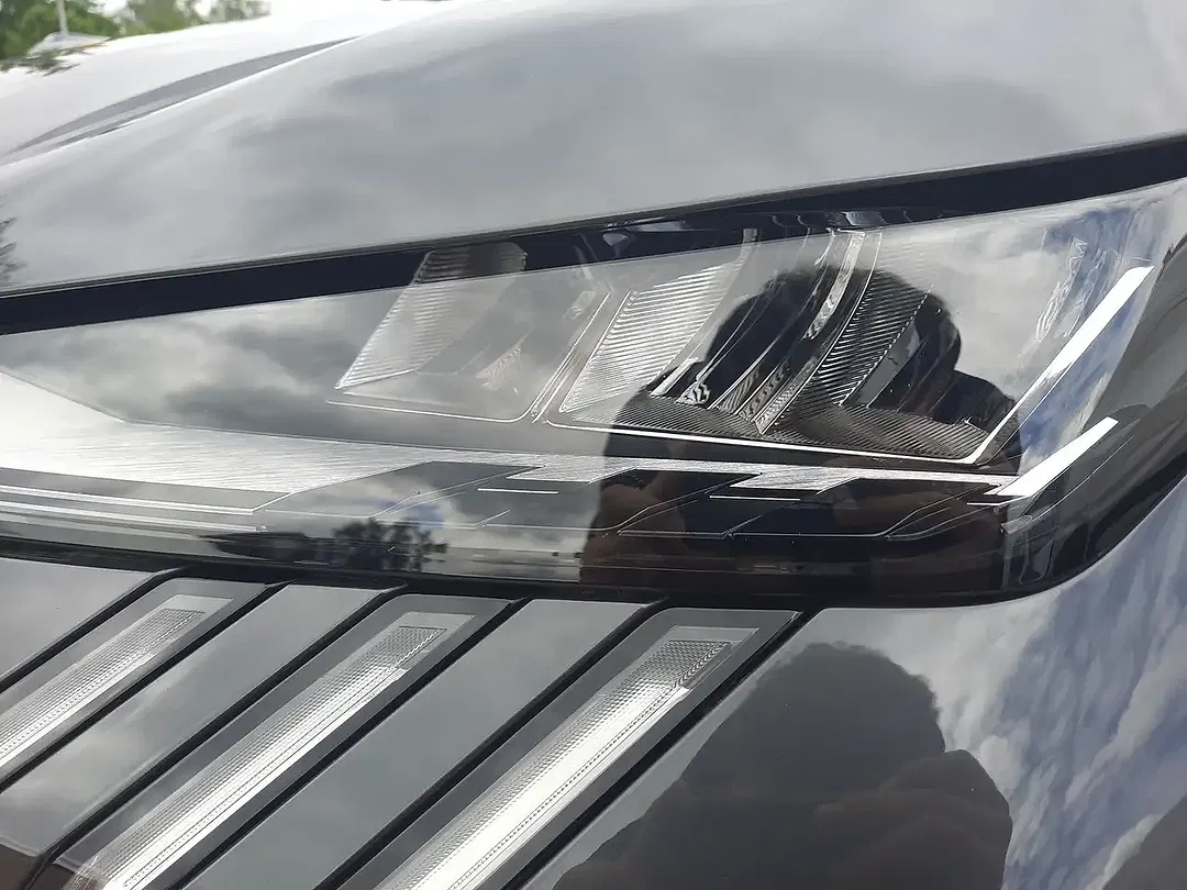 Peugeot 5008 - Thumbnail 10