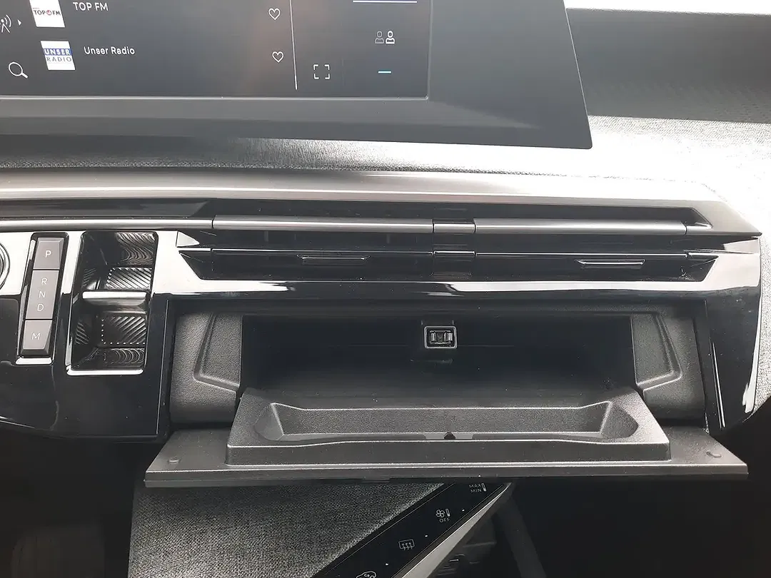 Peugeot 5008 - Thumbnail 22