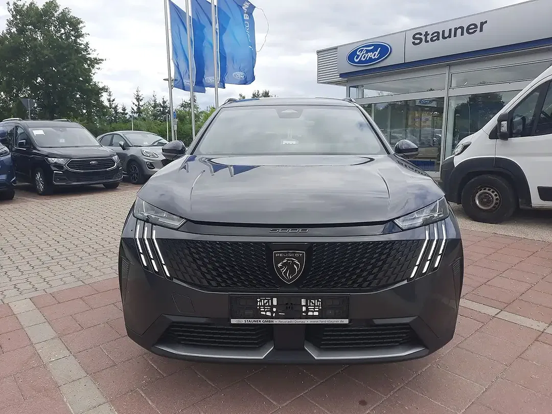 Peugeot 5008 - Thumbnail 2