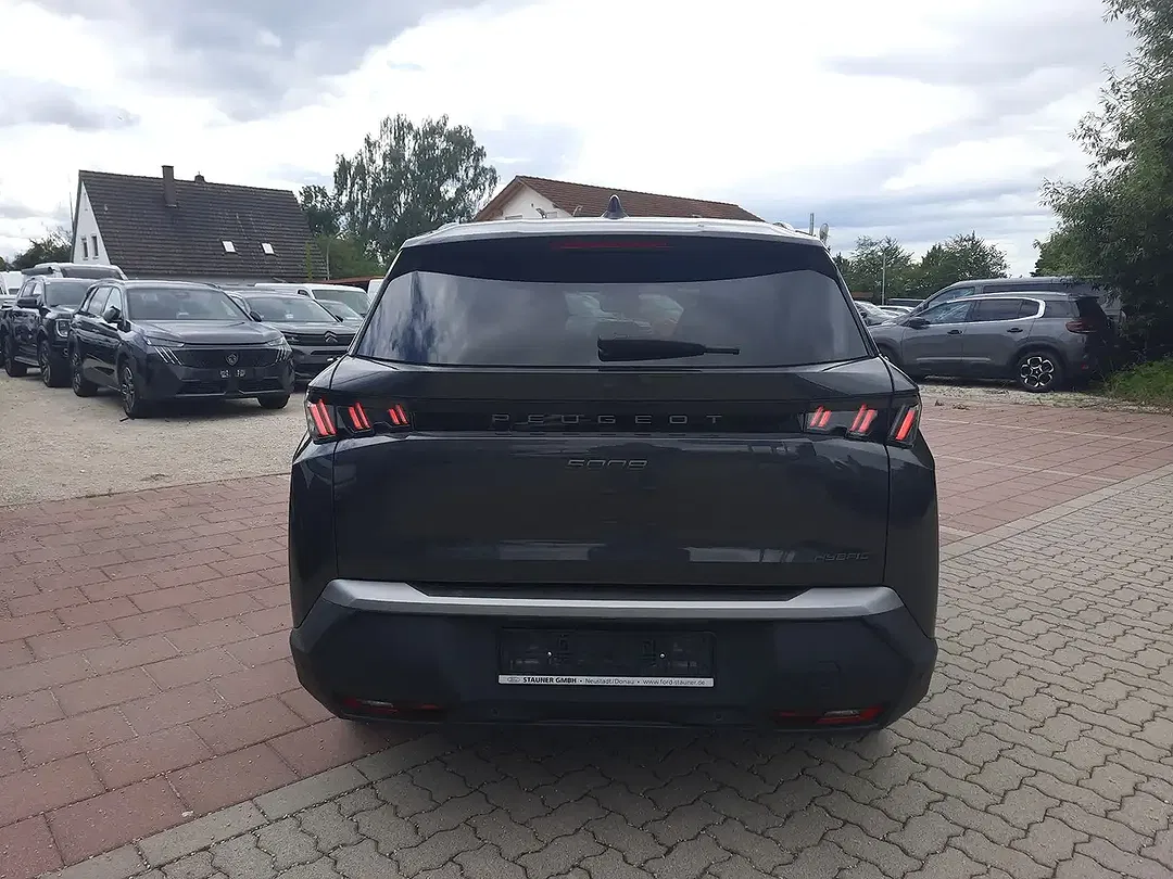 Peugeot 5008 - Thumbnail 6