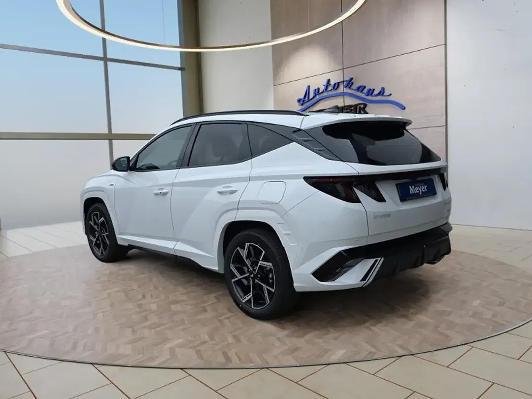 Hyundai TUCSON - Thumbnail 3