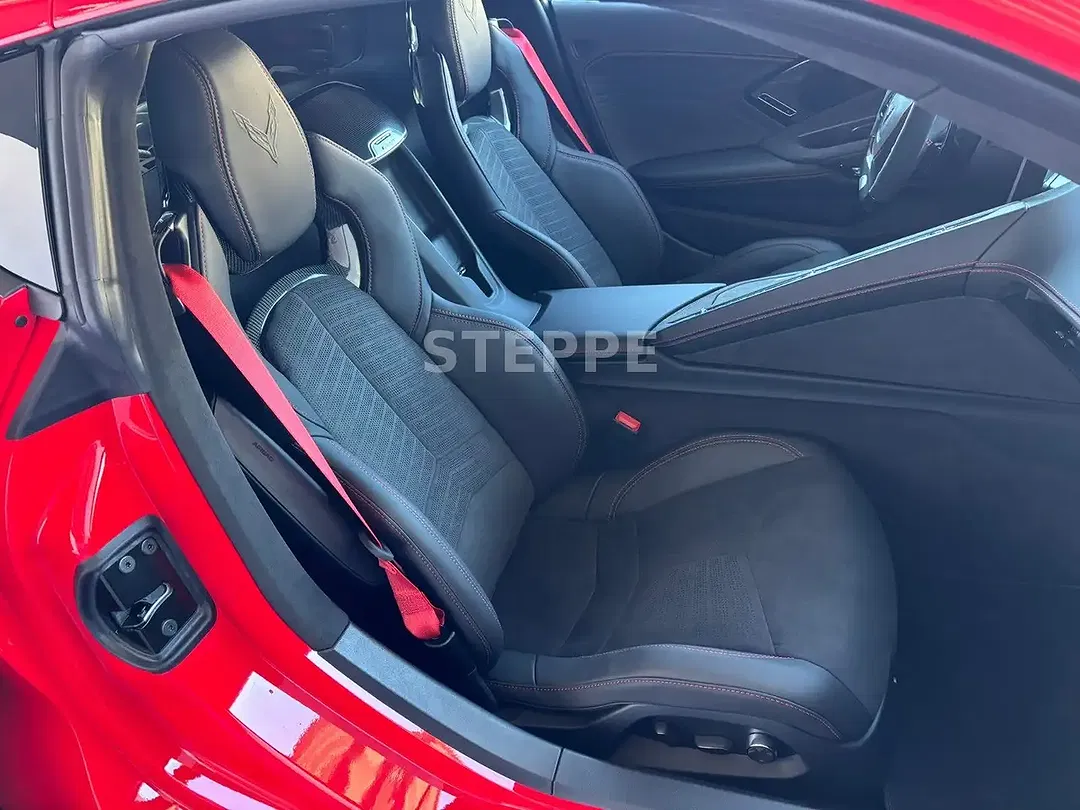 Corvette C8 - Thumbnail 9