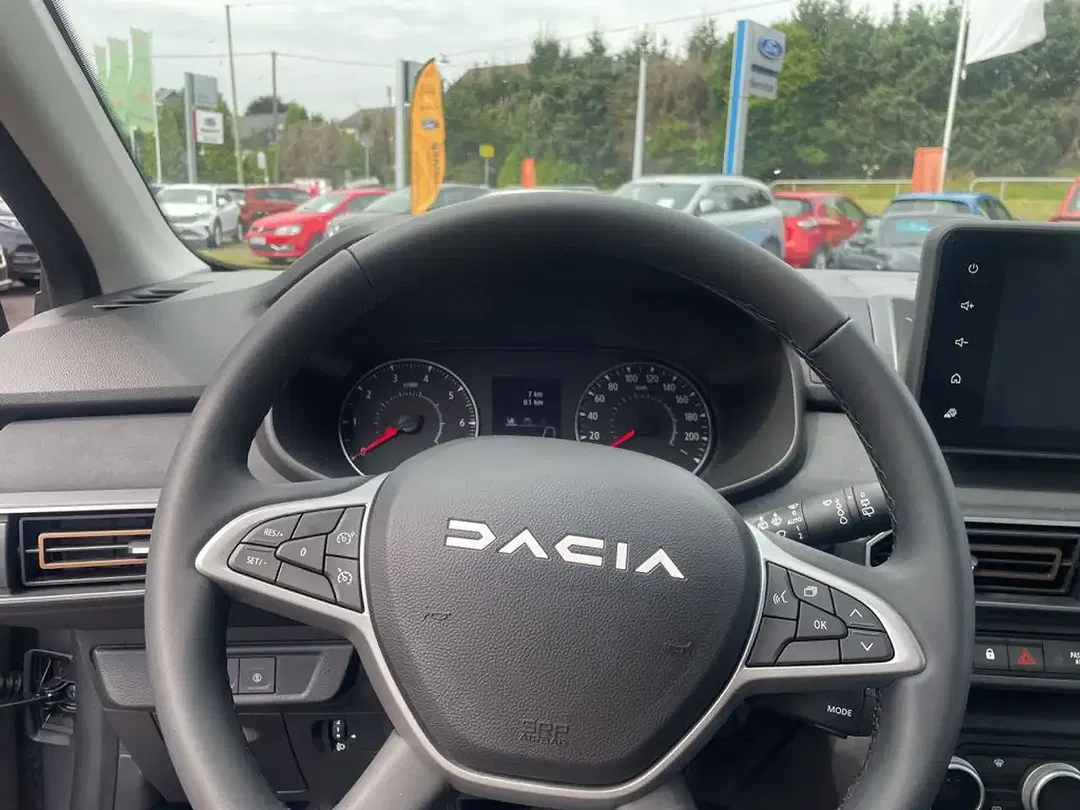 Dacia Sandero - Thumbnail 14
