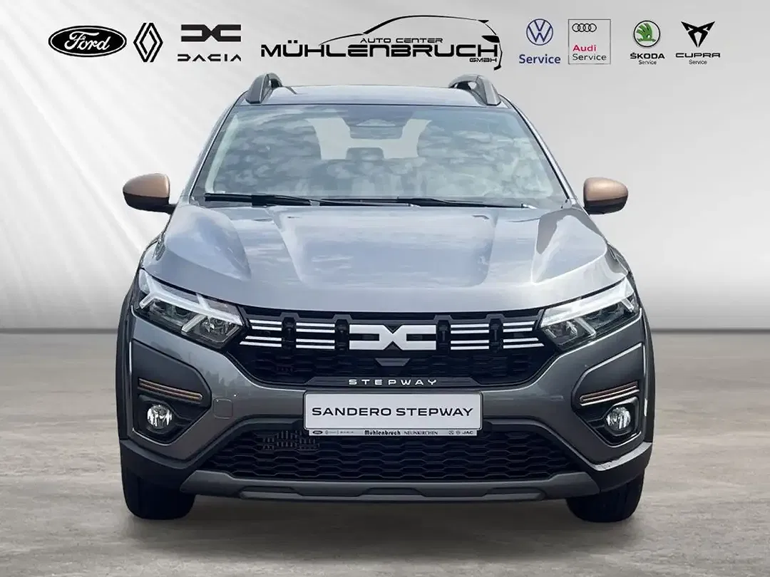 Dacia Sandero - Thumbnail 2
