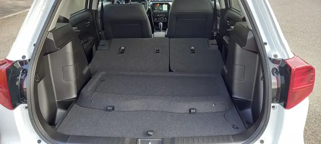 Suzuki Vitara - Thumbnail 11