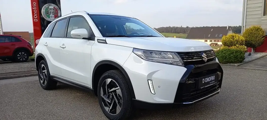 Suzuki Vitara - Thumbnail 3