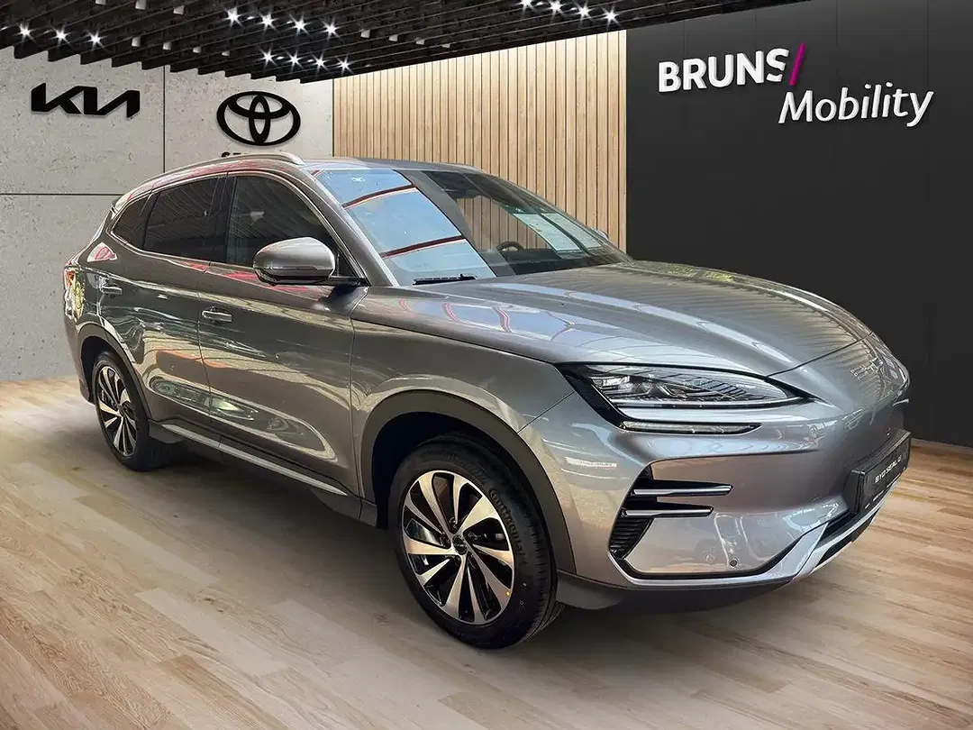 BYD Seal - Thumbnail 3