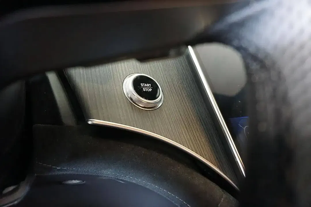 Mercedes-Benz EQE 350 - Thumbnail 8