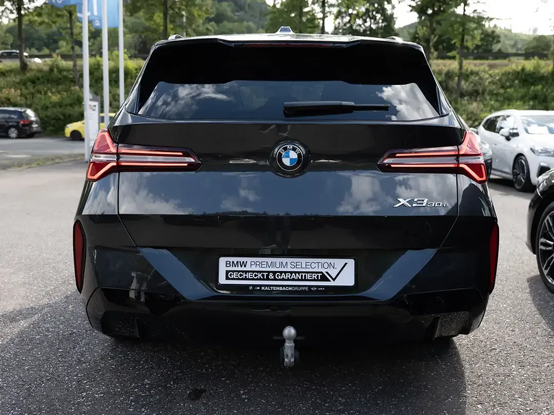 BMW X3 - Thumbnail 6