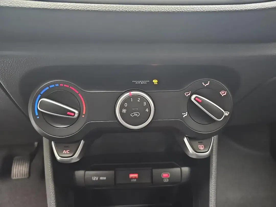 Kia Picanto - Thumbnail 11