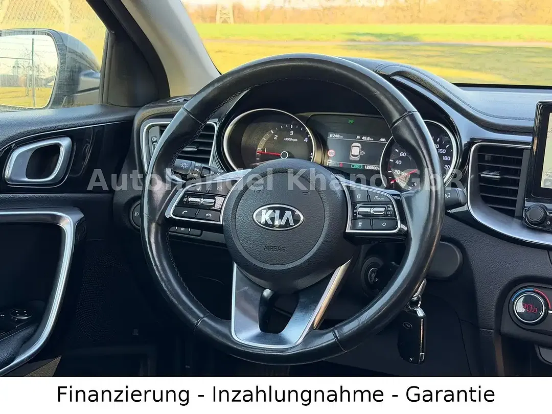 Kia XCeed - Thumbnail 8